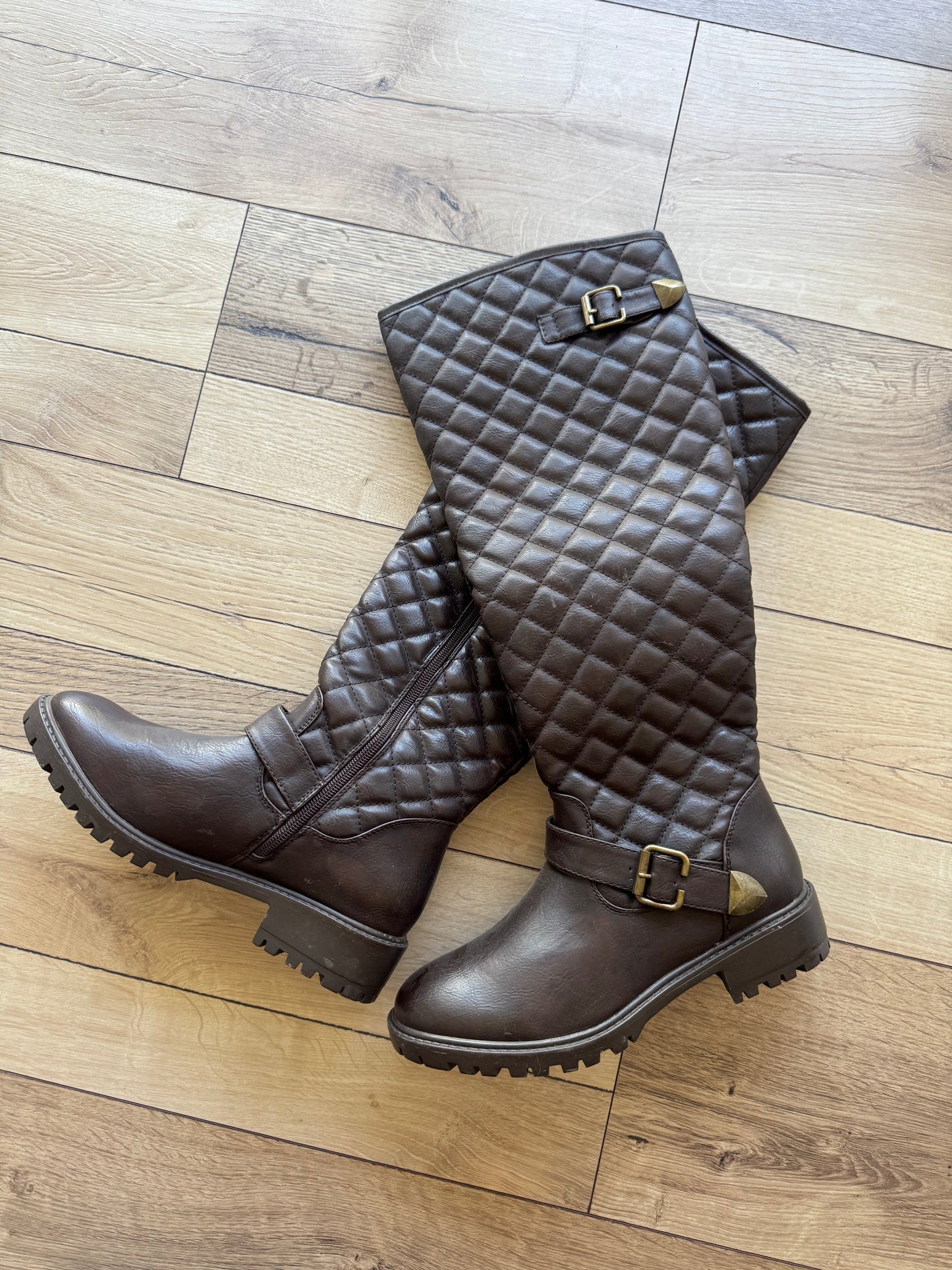 Homestead Quilted Riding Boots