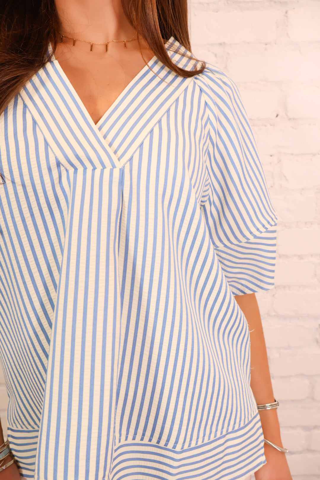 Relaxed Striped V-Neck Top - Blue