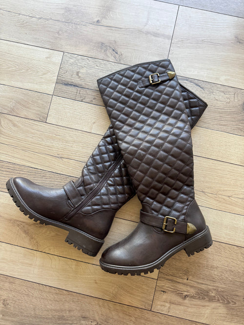 Homestead Quilted Riding Boots