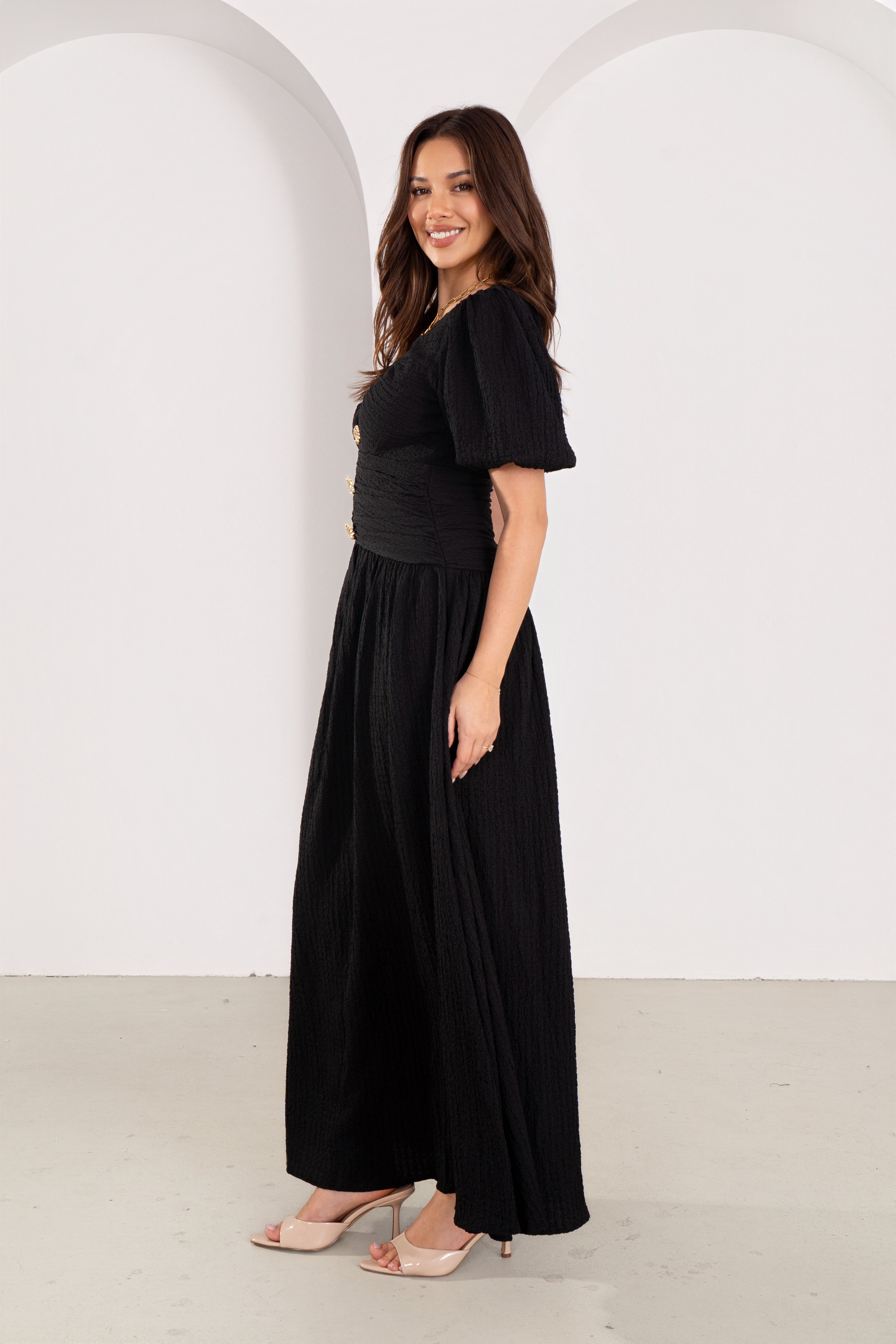 Paleris V-Neck Maxi Dress with Puff Sleeves