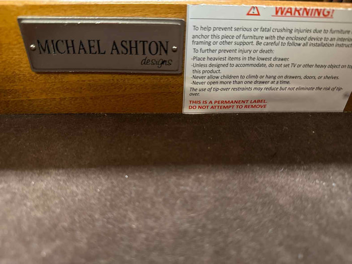 Michael Ashton 3-Drawer Nightstand