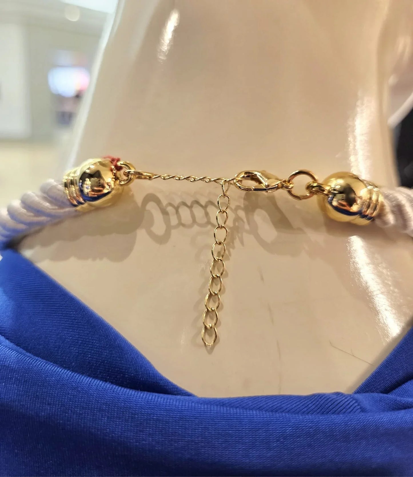 Nautical Shell Pendant Necklace-Gold- White Robe