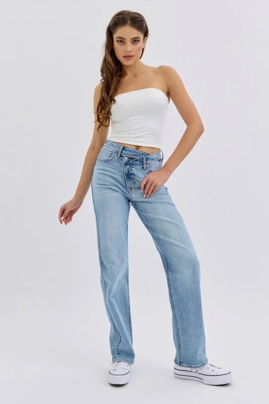 Repositioned Rise Dad Jean - Light Denim