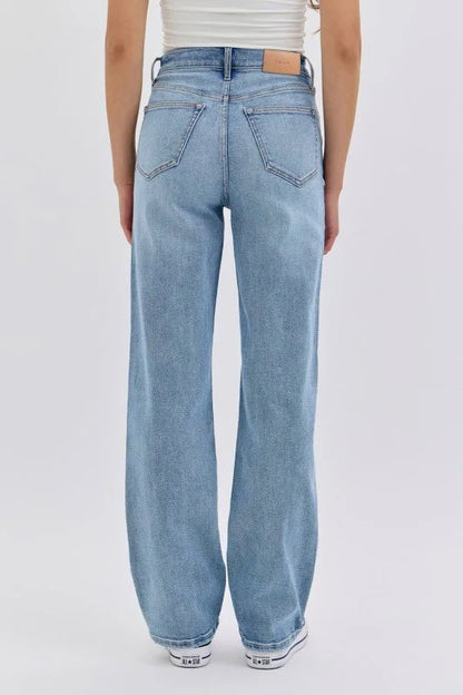 Repositioned Rise Dad Jean - Light Denim