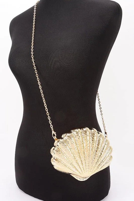 Seaside Glam Metallic Shell Clutch - Gold