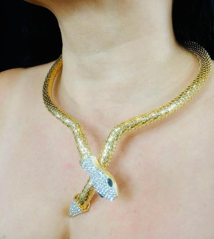 Serpentine Allure Necklace Set (Gold)