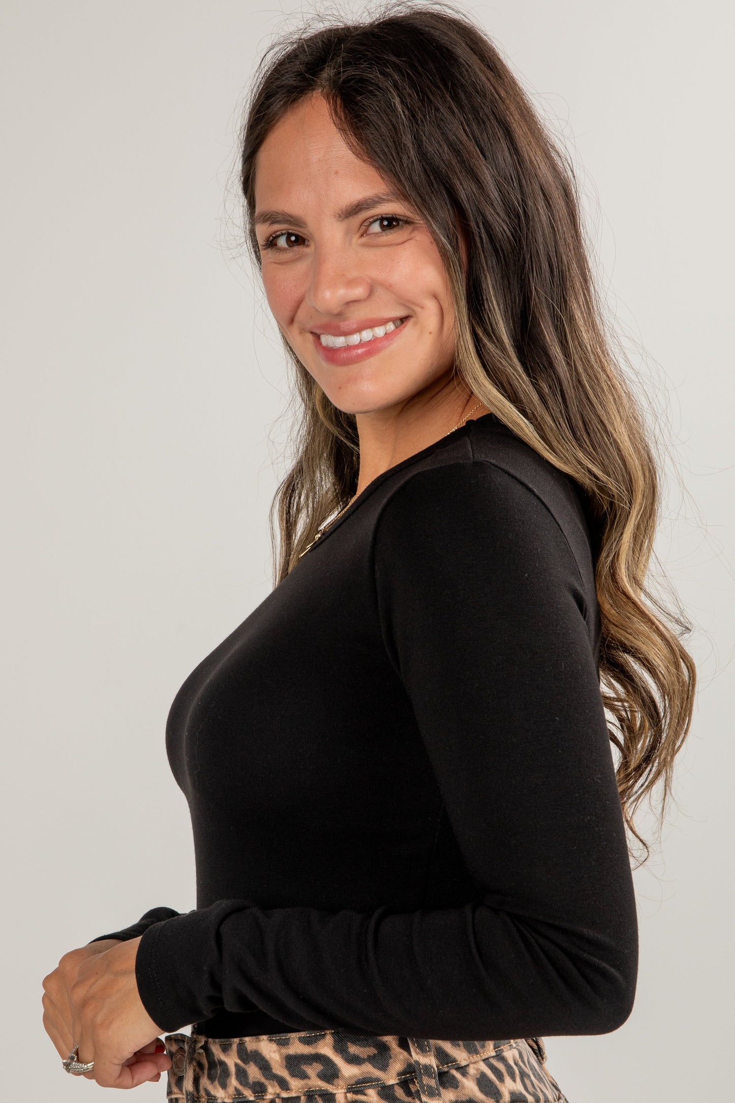 Carly Everyday Cropped Long Sleeve Top