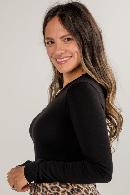 Carly Everyday Cropped Long Sleeve Top