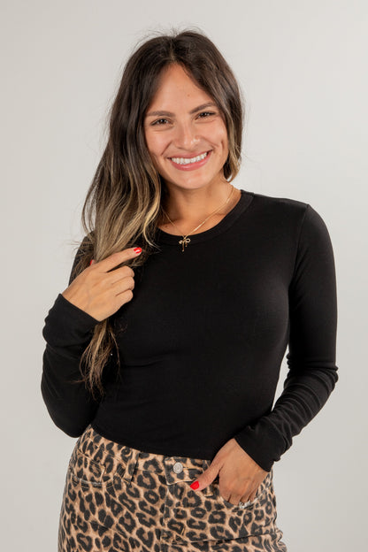 Carly Everyday Cropped Long Sleeve Top
