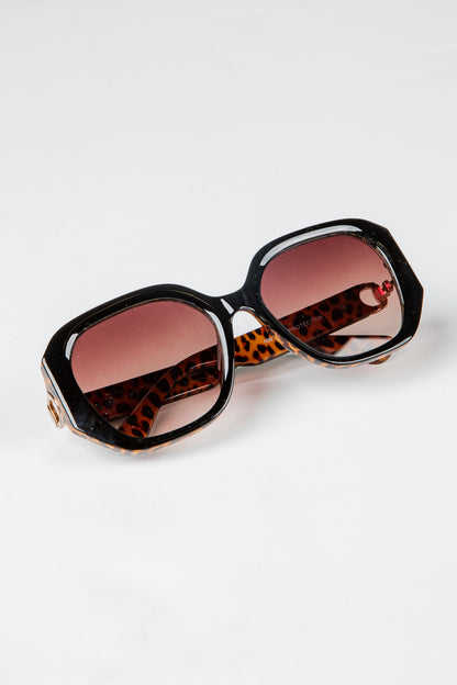 Bon Voyage Black Cheetah Print Round Sunglasses
