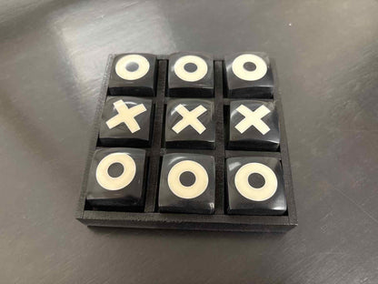 Small Tic-Tac-Toe in Black & Ivory
