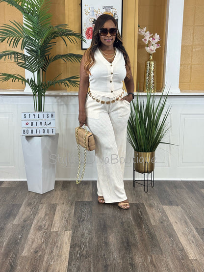 The Capri Sands Set (Ivory)