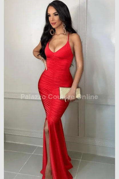 Venus Beauty Red Evening Gown with Ruched Silhouette